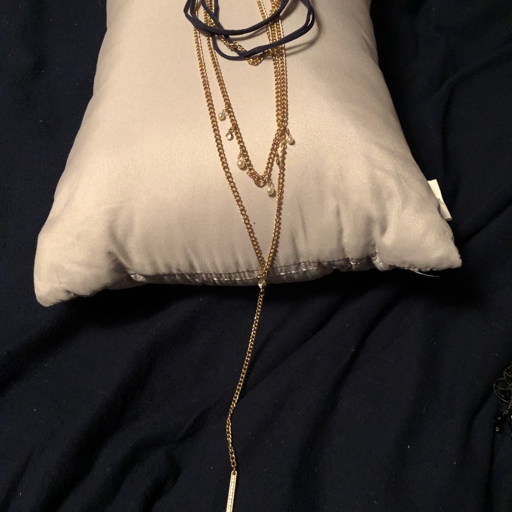 Multi strand necklace - Picture 5 of 6
